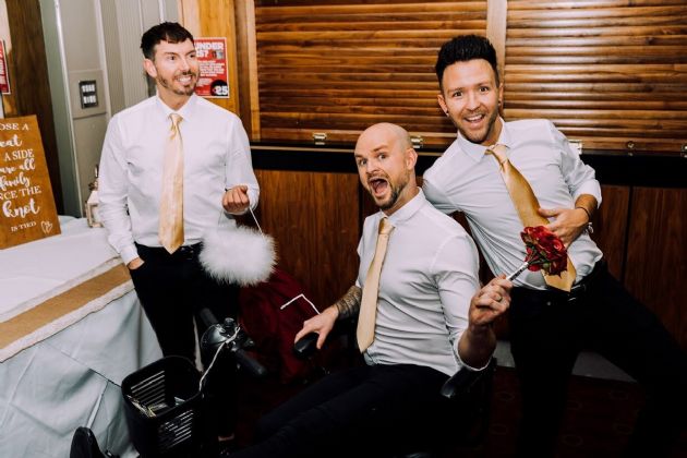 Gallery: The Fantastic Singing Waiters